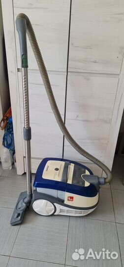 Моющий пылесос zelmer