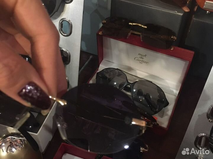 Солнцезащитные очки