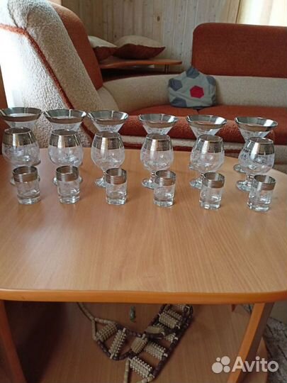 Праздничный набор стопок и фужеров