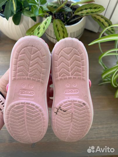 Сандалии crocs c12