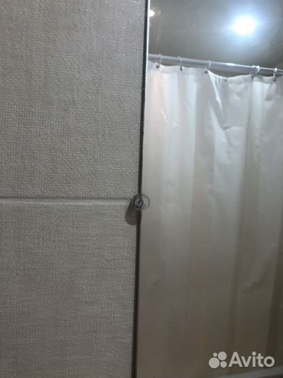 Зеркало настенное