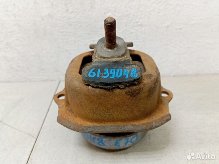 Опора двигателя 22116780260 бмв