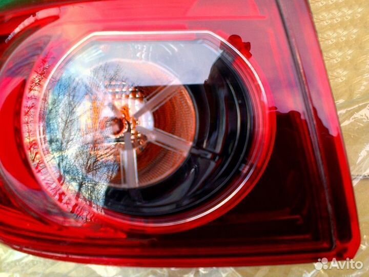 Фонарь задний левый внешний Мазда 3 BM Хэтчбек 13