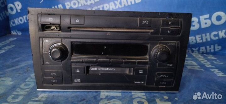 Штатная магнитола Audi A4B6 седан 2003