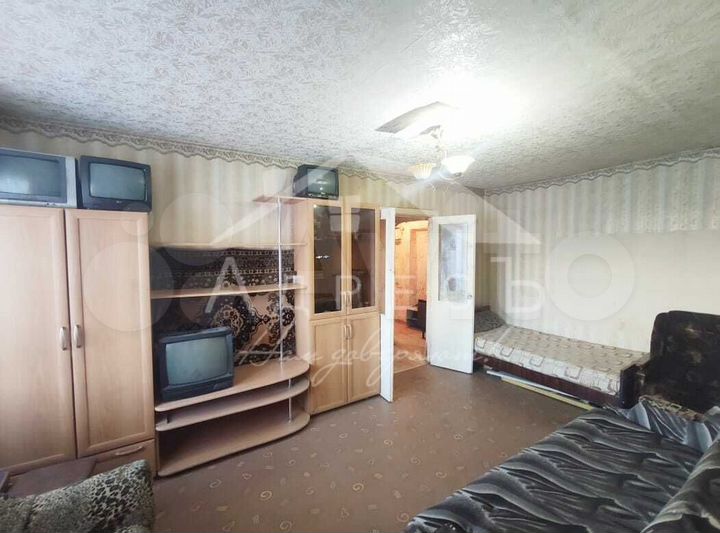 2-к. квартира, 43 м², 1/4 эт.