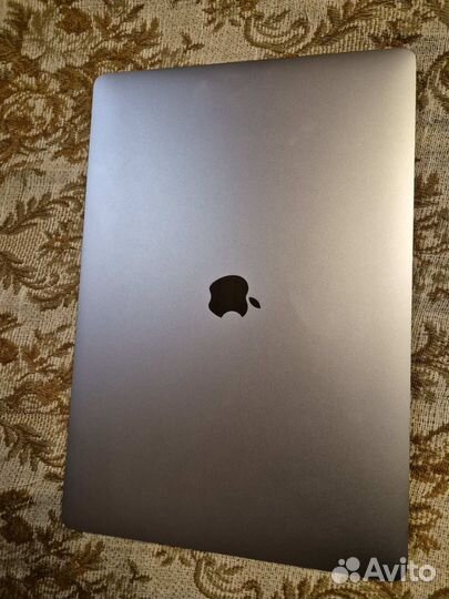 Apple MacBook Pro 16 i9