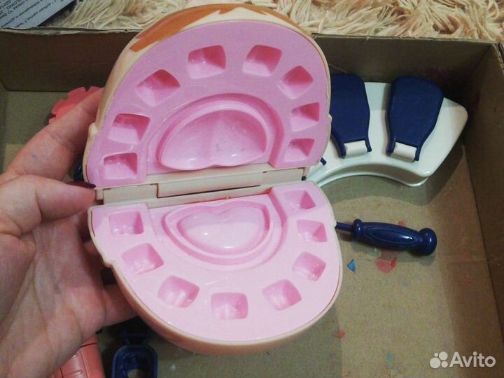 Мистер зубастик