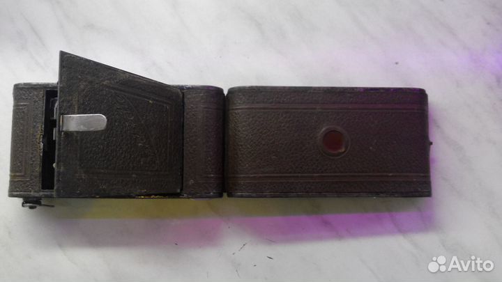 Антикварный итальянский фотоаппарат