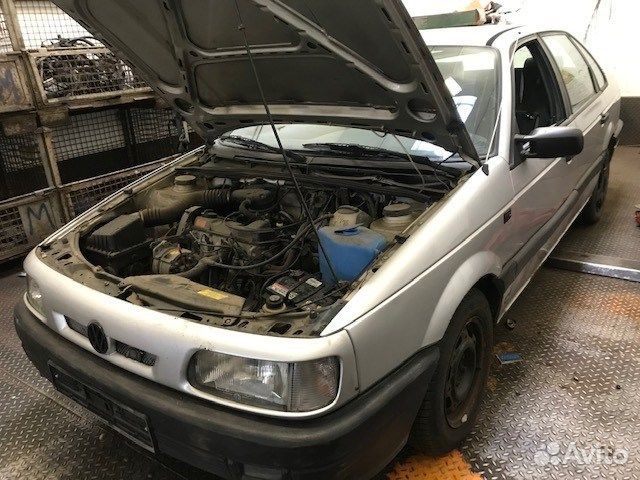 Разбор на запчасти Volkswagen Passat 3 1988-1993