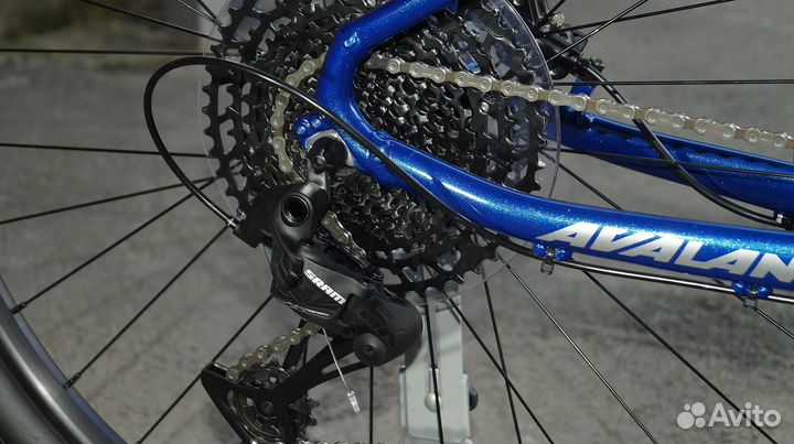 GT Avalnche Expert 29