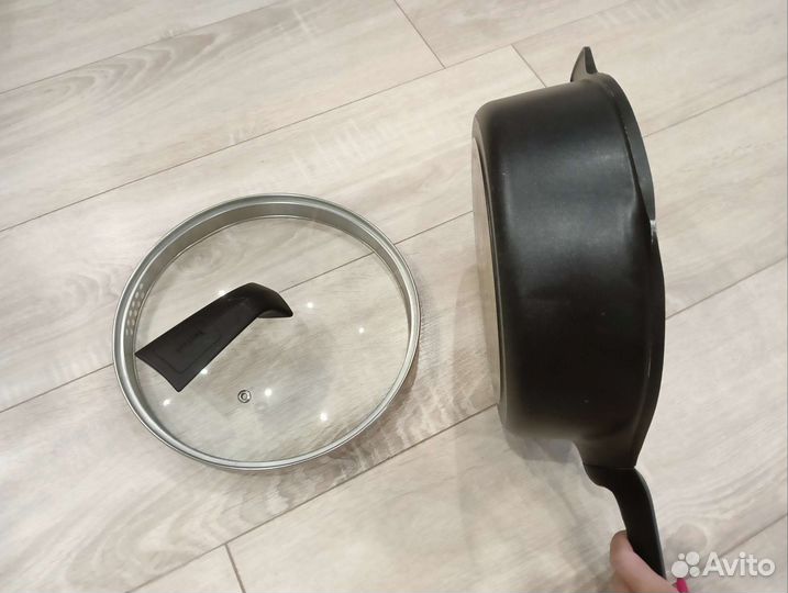 Сотейник/ сковорода с крышкой