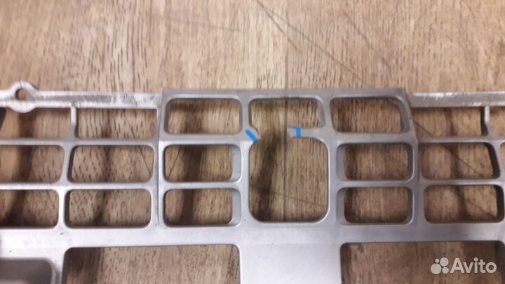 Решетка радиатора Ford Transit 2008