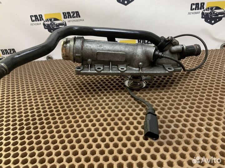 Корпус термостата с трубкой Audi A8, Audi S8