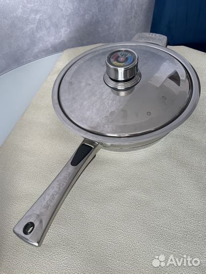 Набор посуды из нержавеющей стали