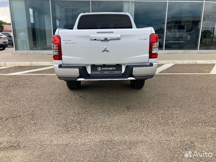 Mitsubishi L200 2.4 AT, 2022