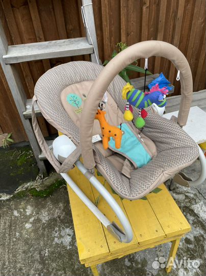 Шезлонг детский