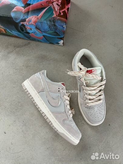 Кроссовки nike dunk low