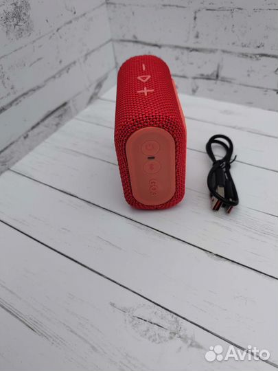 Блютуз колонка jbl go3
