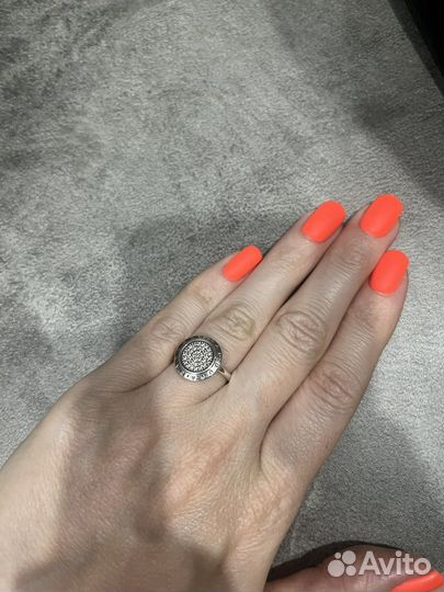 Серебряное кольцо