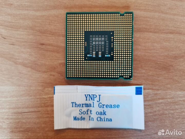 Процессор e5800 (LGA 775)