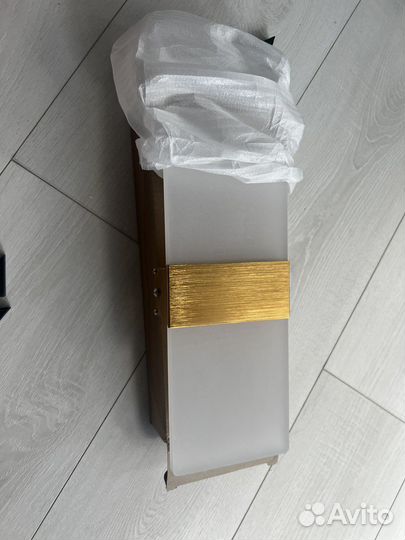 Светильник настенный