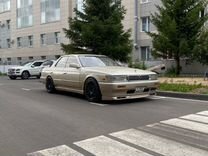 Nissan Laurel 2.0 MT, 1992, 280 000 км, с пробегом, цена 900 000 руб.