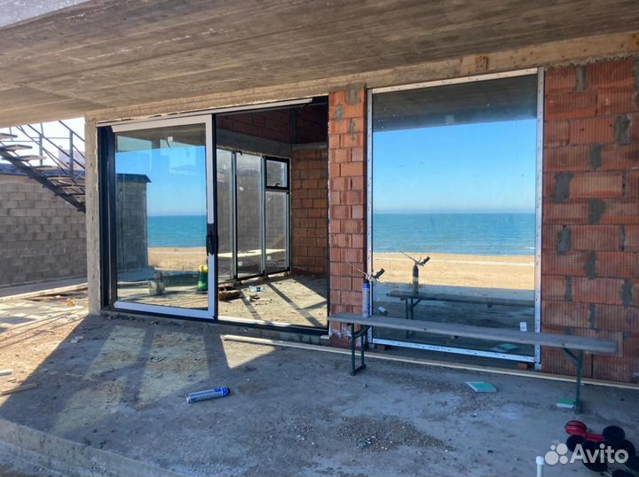 Алюминиевые, пластиковые окна и двери rehau