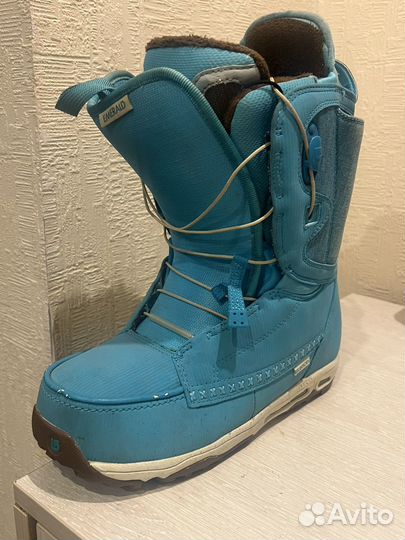 Продам женские ботинки для сноуборда Burton