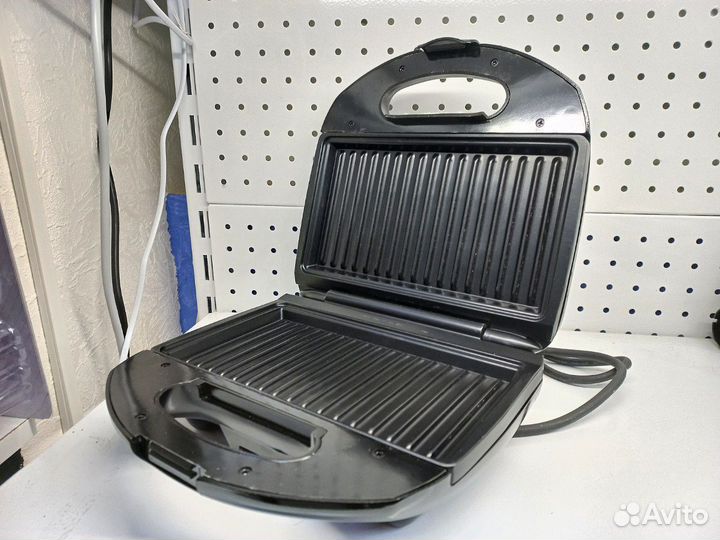 Электрогриль 700ватт Philips