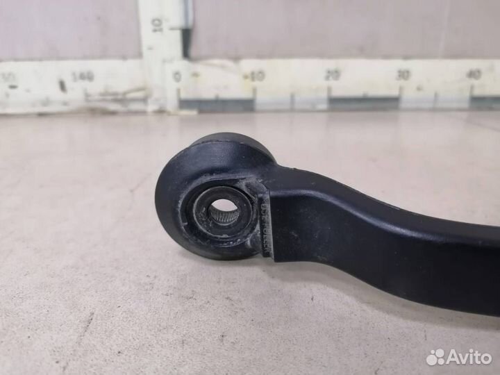 Поводок стеклоочистителя передний левый Ford Kuga