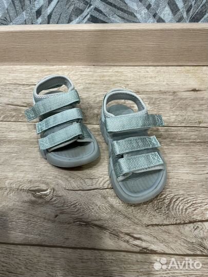 Обувь для девочки пакетом