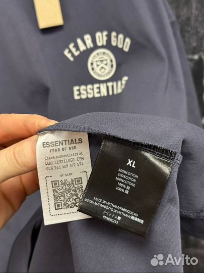 Футболка Essentials fear of god