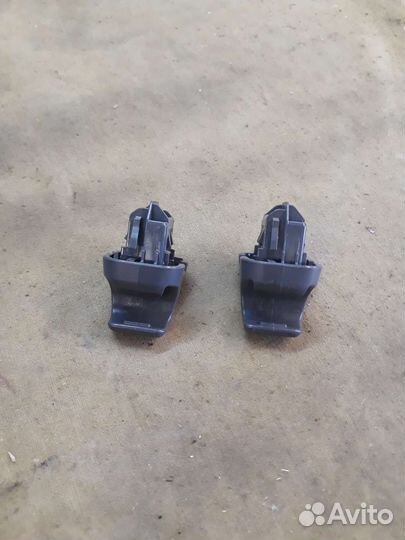 Фред Крепление Козырека солнцезащитного Freed