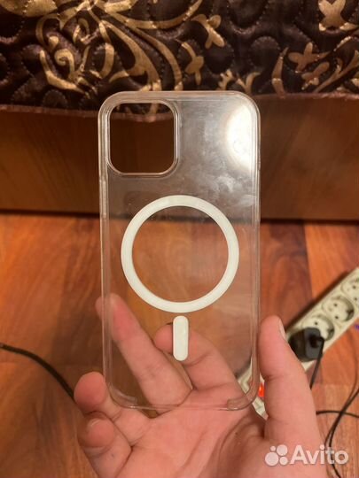 Чехол на айфон 12 с МАК сейфом ариг