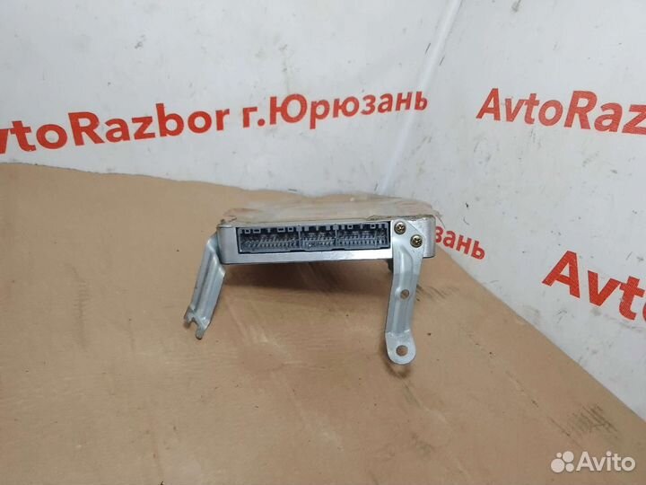 Блок управления двс Toyota Camry SV41