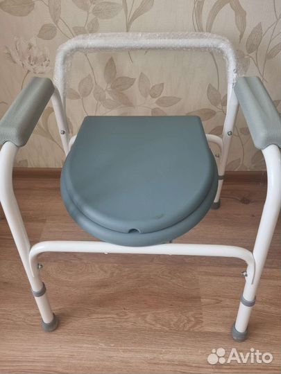 Кресло стул туалетный