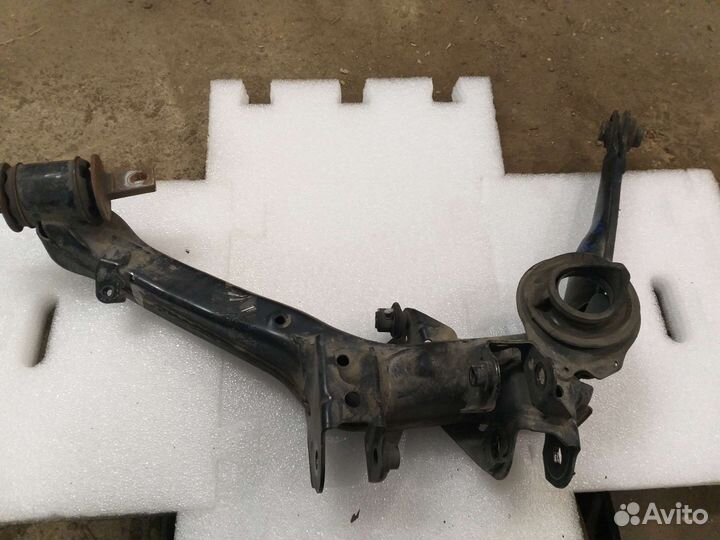 Задние нижние рычаги honda civic 4d