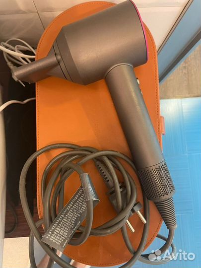 Dyson фен оригинал