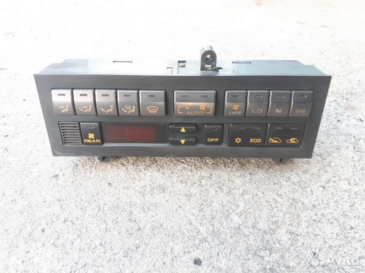 Блок управления климат-контролем Mitsubishi Pajero