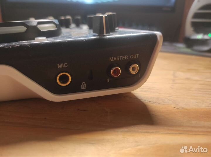 Pioneer DDJ-WeGO dj controller