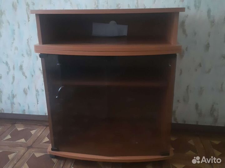 Тумба под телевизор