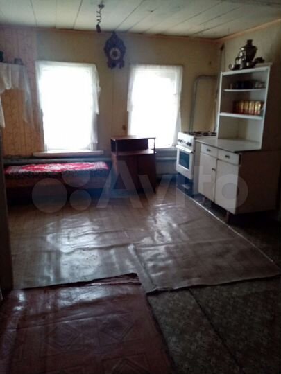 Дом 28 м² на участке 6 сот.