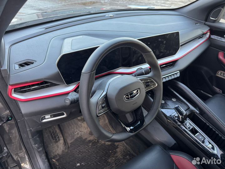 Торпедо Geely Coolray ремонт перетяжка панели