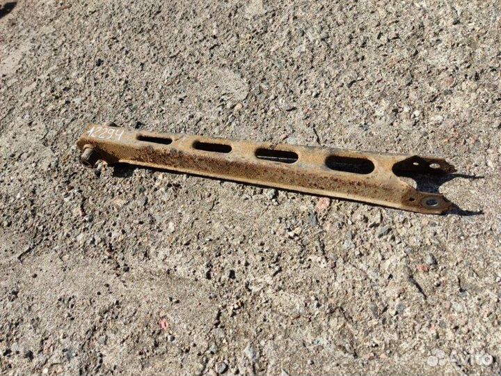 Рычаг задний Opel Vectra B седан 1.6I X16XEL 1997