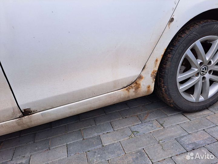 Volkswagen Golf, 2011