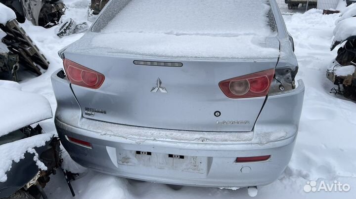 Дверь mitsubishi лансер 10