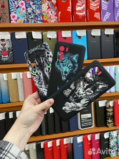 Защитные стекла и чехлы для Xiaomi