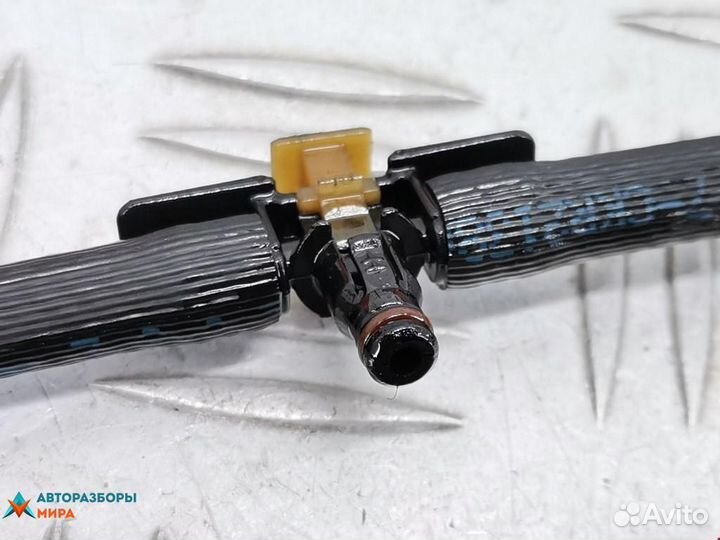 Трубка обратки форсунок BMW 5 F07/F10/F11 2011