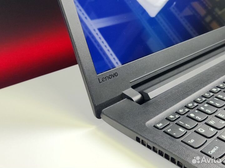 Lenovo IdeaPad 110 AMD A6-7310 4GB 500GB FHD