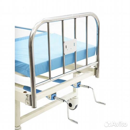 Медицинская кровать для ухода за больными